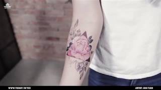 Tooart Tattoo Hình Xăm Hoa Trên Bắp Tay - Kết Hợp Geometric