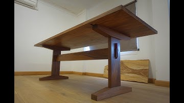 Trestle table assembly  George Nakashima style