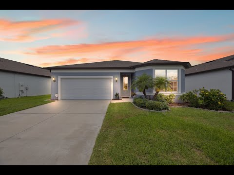 6447 Bradford Woods Drive, Zephyrhills, FL home video tour
