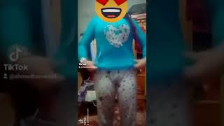 مصرية ساخنة تصور جسمها لصديقها