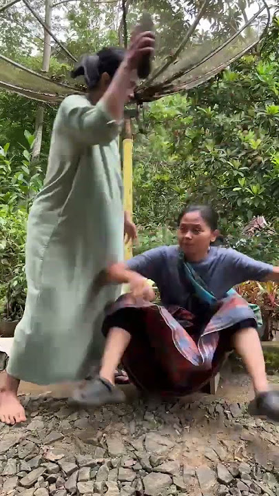 Aneh ie tatanga ku usil wae ka aing