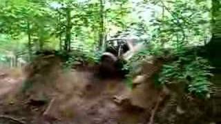 Geo Tracker offroad jump