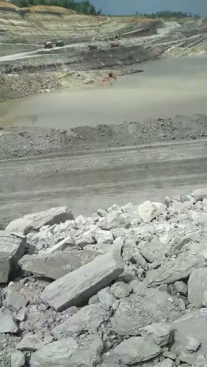 Kerja tambang panas dan dingin oleh matahari dan hujan