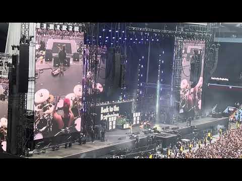 Halestorm - Perry