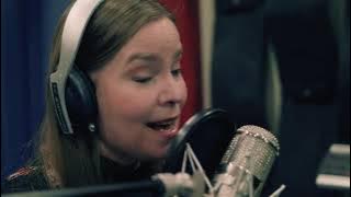 Johanna Iivanainen - Overall I'm Fine