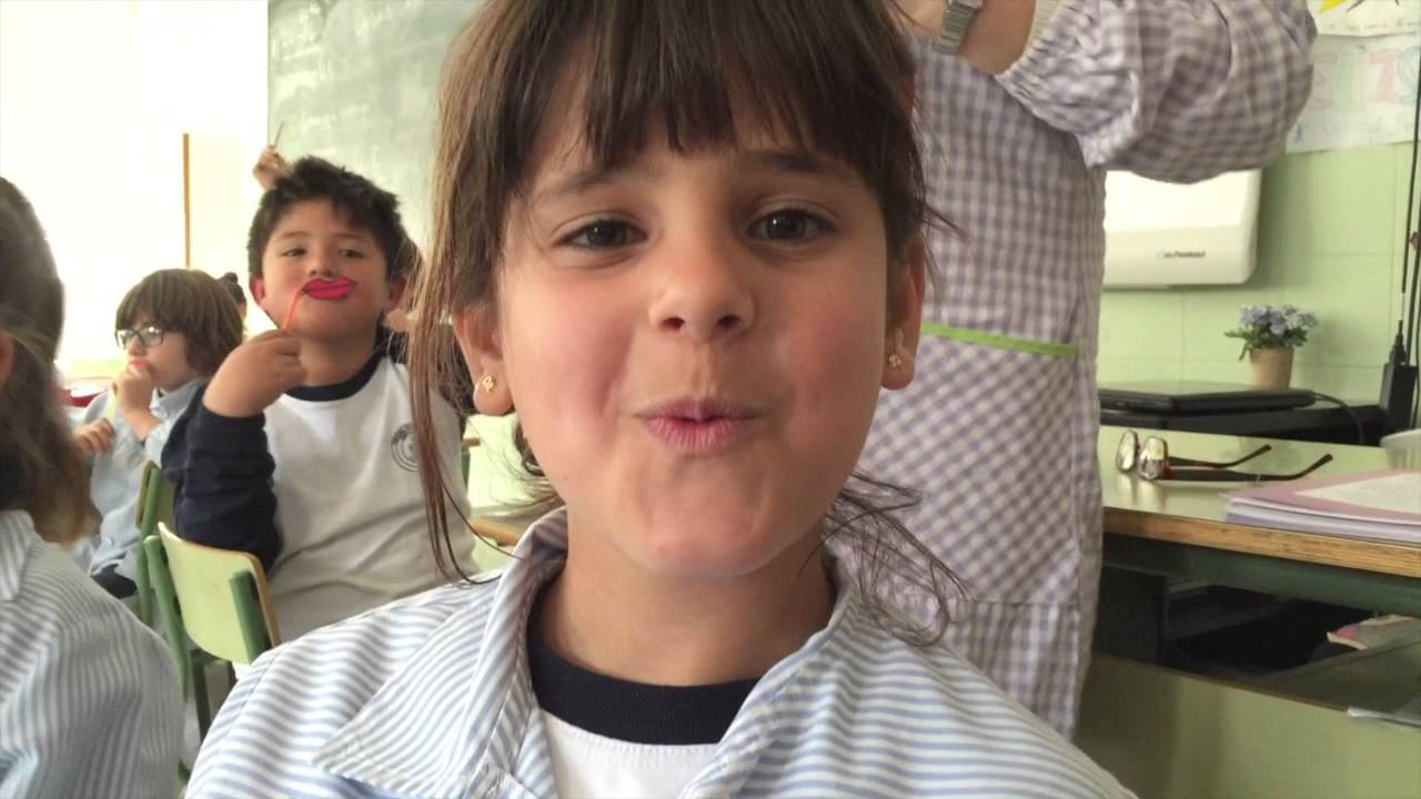 Besos - Colegio Santa Ana de Alcoy