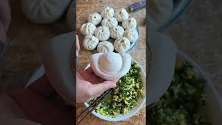 Amazing Momo Folding Trick You Must Try 😍🔥 #Shorts#shorts #momos #dumplings #foodhack #streetfood