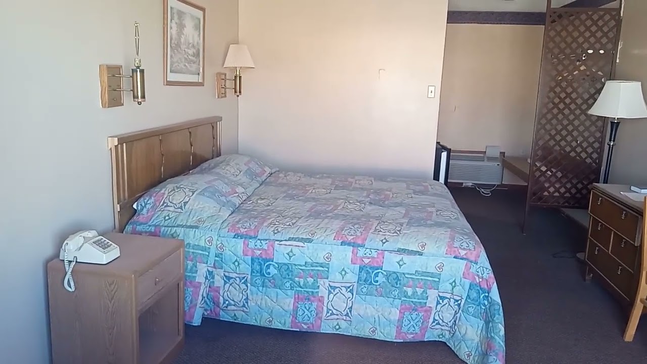 ABANDONED MOTEL!!! Seminole TX