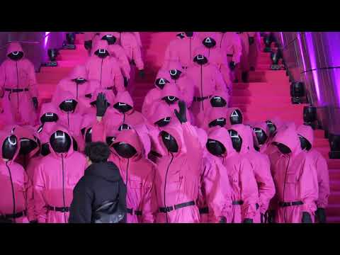 오징어게임 진행요원 Squid <strong>Game</strong> Pink Soldiers: 넷플릭스 오징어게임 시즌2 월드 프리미어 이벤트 레드카펫 Squid <strong>Game</strong> Season2: 241209: <strong>DDP</strong>