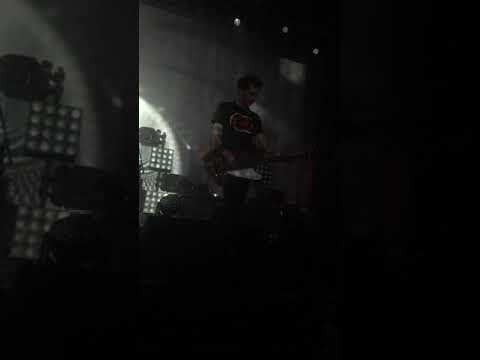 Souvlaki space station (live) - Slowdive