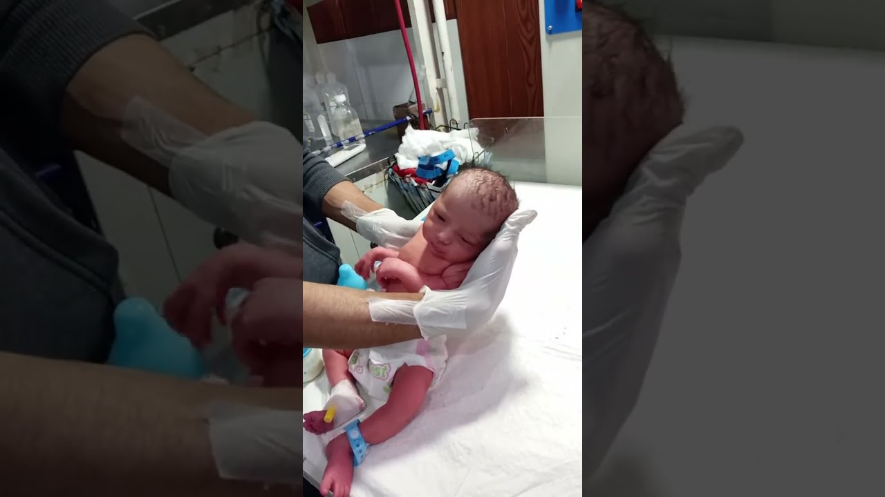 🌸 Mashallah Premature Baby – Physiotherapy Time💙 Premature Baby Recovery with Physiotherapy