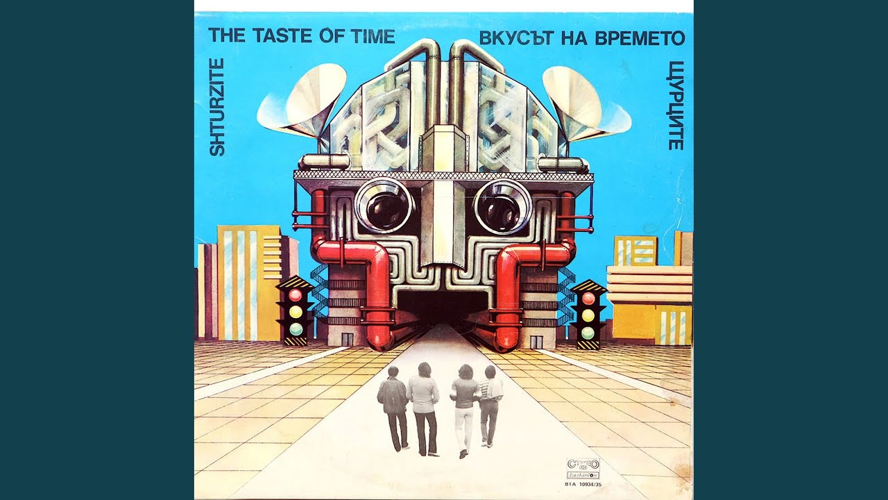 YouTube पर Момче от групата देखें