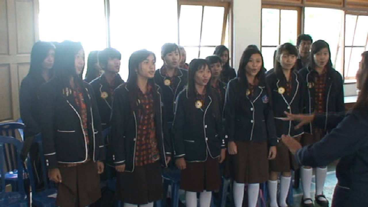 Mars Palang Merah Indonesia - Paduan Suara SMAN 2 Kuala Kapuas