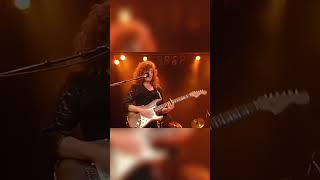Bonnie Raitt Live at The Henry J Kaiser Auditorium in 1989 ππ»
Bonnie Raitt Live at The Henry J Kaiser Auditorium in 1989 ππ»
#ClassicRock #ClassicRockLive #RockLegends #RockIcons Bonnie Raitt Live at The Henry J Kaiser Auditorium in 1989 ππ»