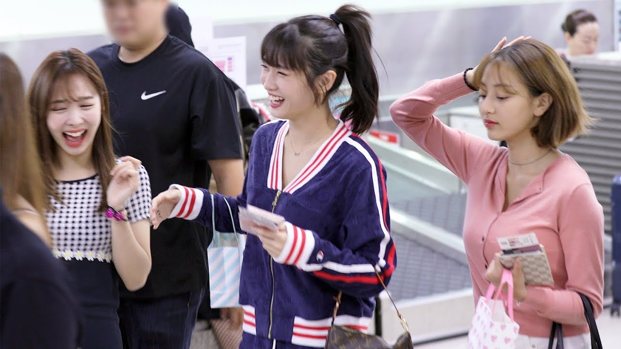 190729 트와이스(TWICE) 출국 Departure [김포공항] 4K 직캠 by 비몽