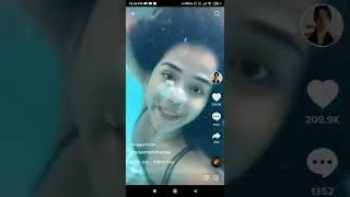 Cewek Tiktok, Setia Anggun, Cantik Y, Dont Look At Nenene Bigo