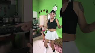 Cha Cha khit puro kaliwa ang Paa😂 #chacha  #shortsviral  #trendingshorts  #shorts