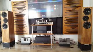 dac: AuzenTech bravura - headphone output (dual LME49710 op amp) am...