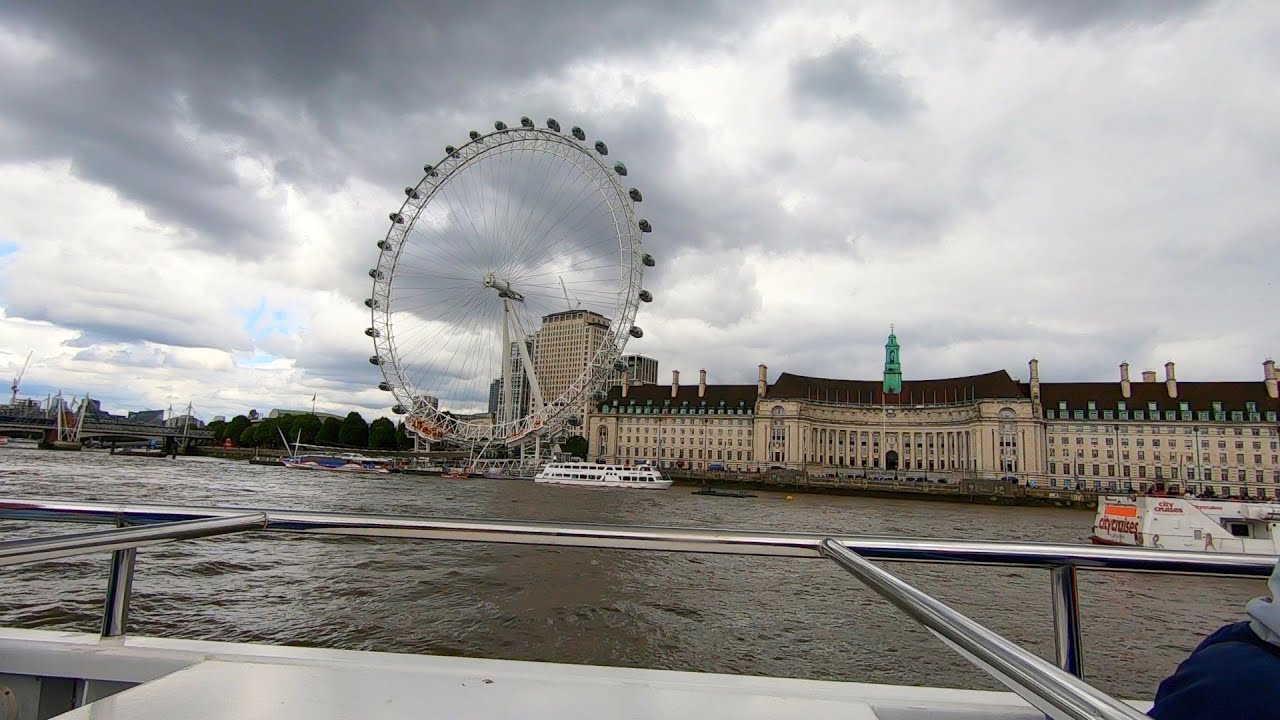 River Thames boat ride