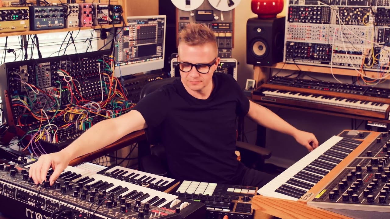 Signals From The Hollow Moon - full album (Rush meets Space Odyssey)