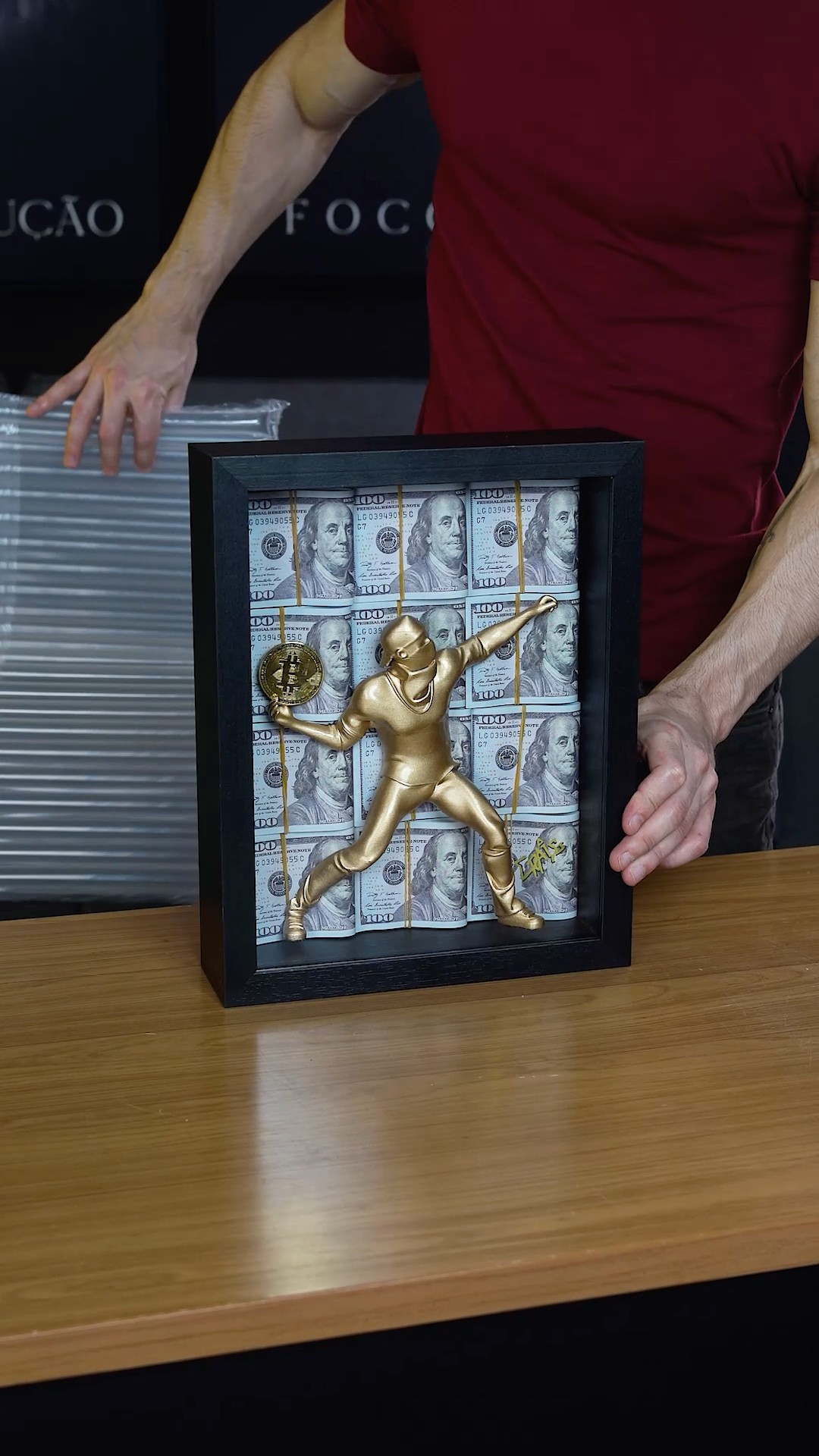 Depoimento de Quadros Decorativos em vídeo