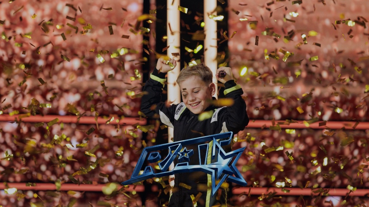 Alexis Stan este cel mai tânăr pilot licențiat din lume #GoldenBuzz | Românii Au Talent S16