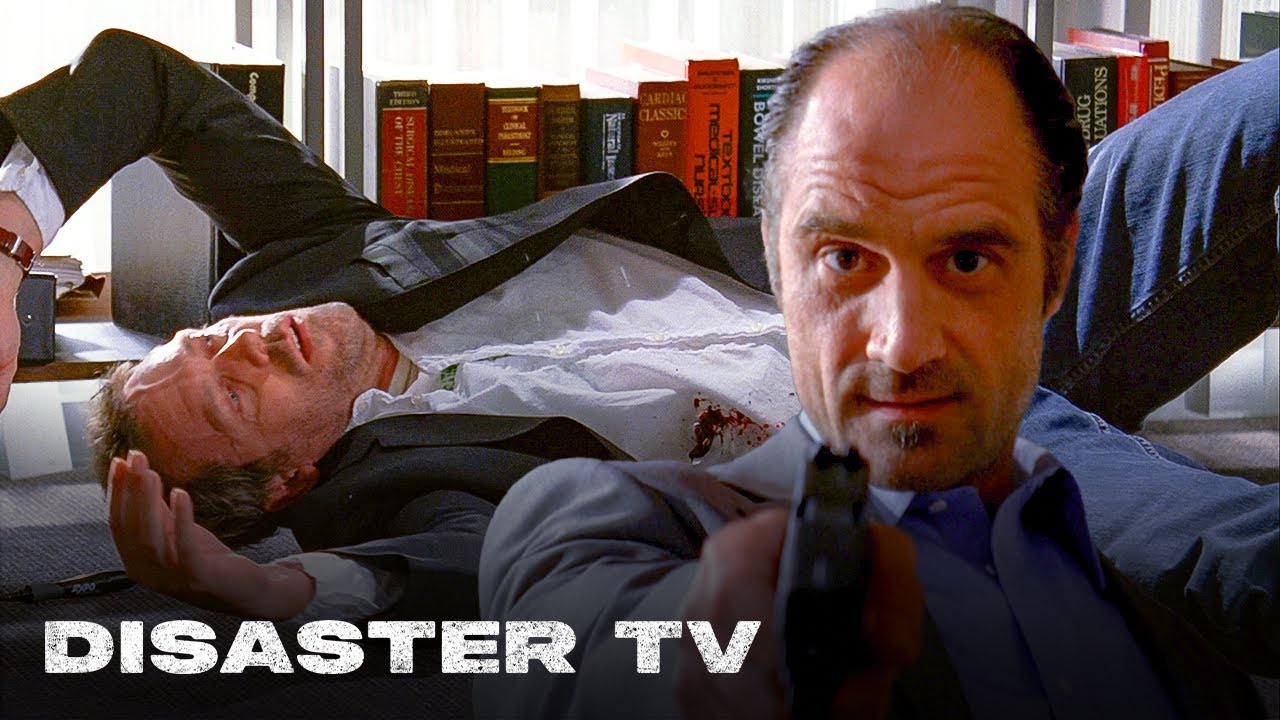 Doctor Shot by Former Patient  | House M.D. | Disaster TV