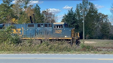 CSX L645-10 At Chapin SC With A Single Locomotive Leading & A Handful Of Cars