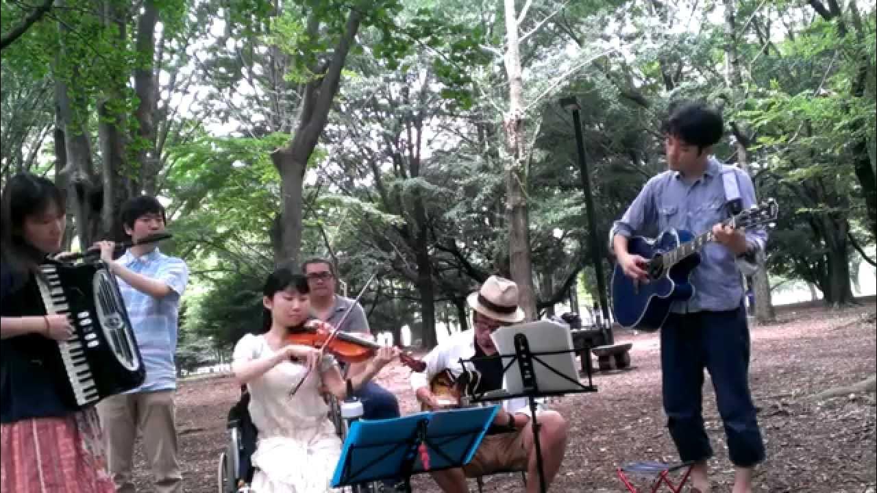 momico (irish band) Inisheer @Yoyogi Park - YouTube