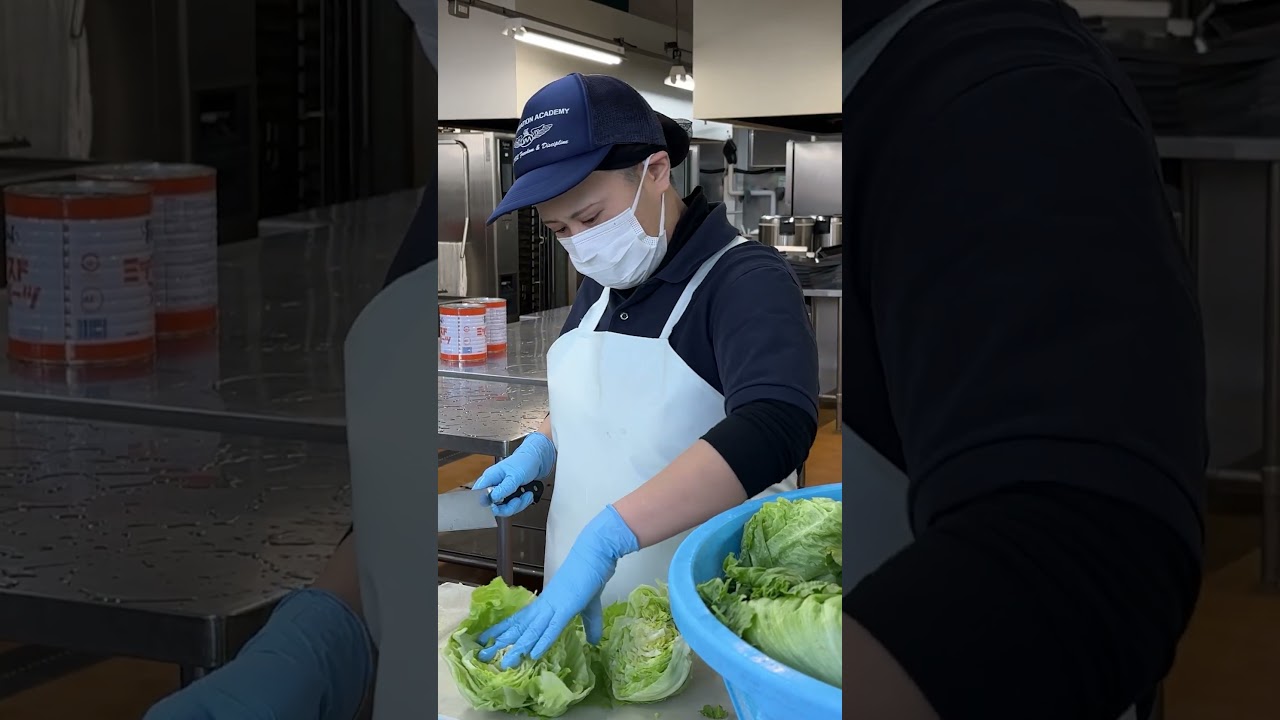 2000 Meals a Day! Inside Japan’s Aviation High School