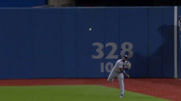 Puig makes perfect throw to second for out
