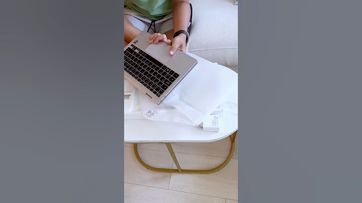 Unboxing Samsung Galaxy Book2 Pro 360, lightweight and 2in1 laptop. Comment if any questions?