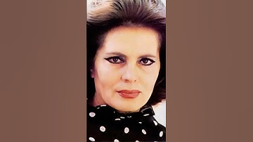 Thumbnail of Uma Casa Portuguesa - Amália Rodrigues