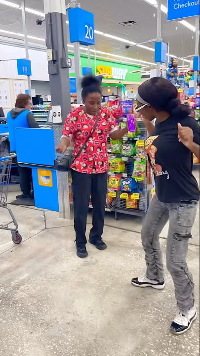WALMART VIBES (Palm Harbor, FL) | GREAT VIBES 🤗#fyp #trending #dance #Lifestyle #tiktokban #vibes