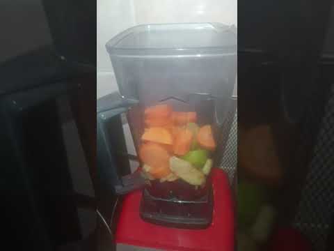 عصير البنجر الشمندر والجزر والتفاح لعلاج الانيميا وفقر الدم