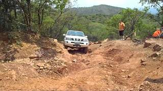Nissan Patrol 4.8L  Hennops 4x4 Trail