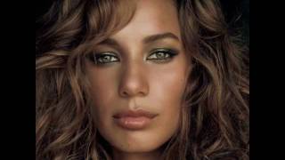 Leona Lewis - Bleeding Love Track 1/Spirit