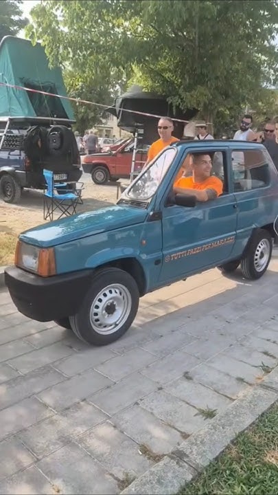 O cara fez o verdadeiro UNO! Só cabe um e tá tudo bem!
