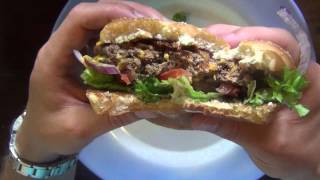Wild Double Beef BBQ Burger von McDonalds #wildeküche
