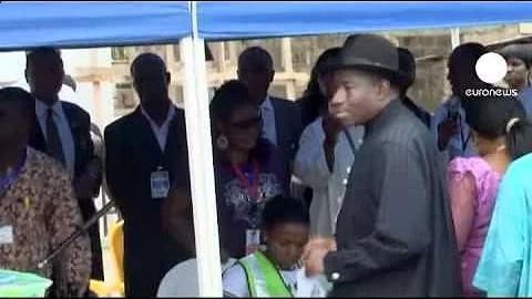 Presidential count underway in Nigeria