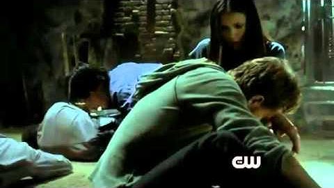 TVD 2x05 Damon and Elena Scenes