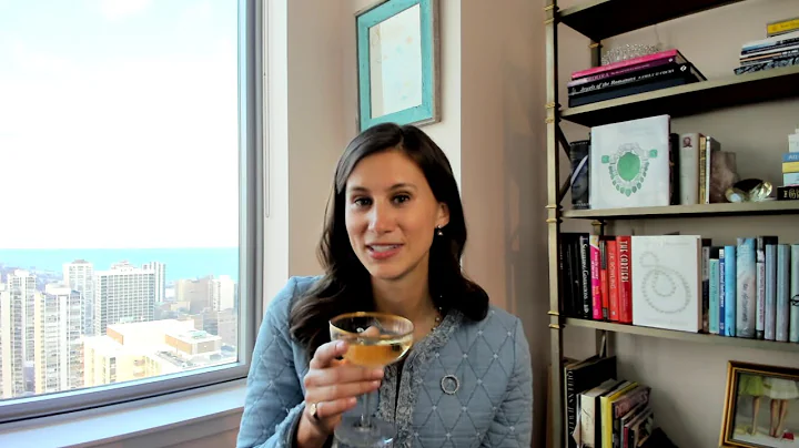 Sips with a Specialist: Sally Klarr on Pearls