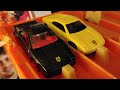 Ferrari 348 - Yellow vs Black