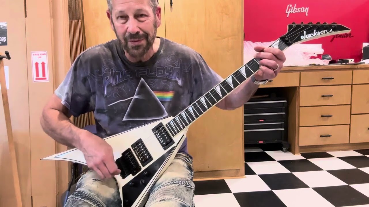 2017 Jackson RR1 Randy Rhodes V - Snow White with Pinstripes - YouTube