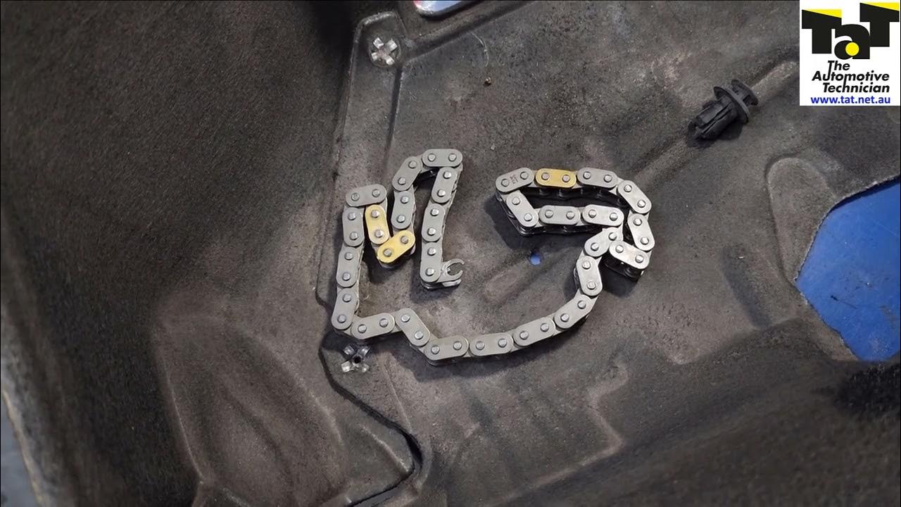 2013 Mazda CX5 2.2L diesel with a low oil pressure warning light - YouTube