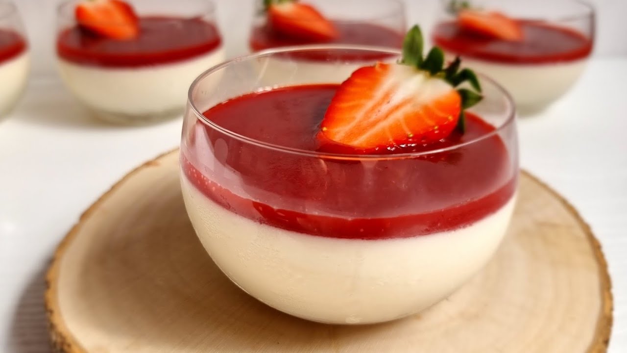 😋Panna cotta vanille et son coulis de fraises🍓 Un dessert simple et rapide❣️