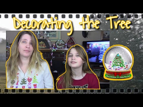 Learn English Holidays - Trimming the Christmas Tree 🌲 | Learn English - Beginner level