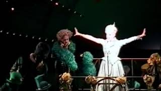 Megan Hilty - BOTH Optional High Notes ('No One Mourns the Wicked' & 'Thank Goodness')