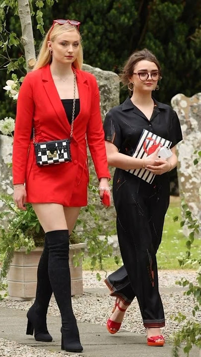 Game of Thrones casts at Jon Snow’s wedding 😍😍😍#gameofthrones #celebrities #fashion  #wedding