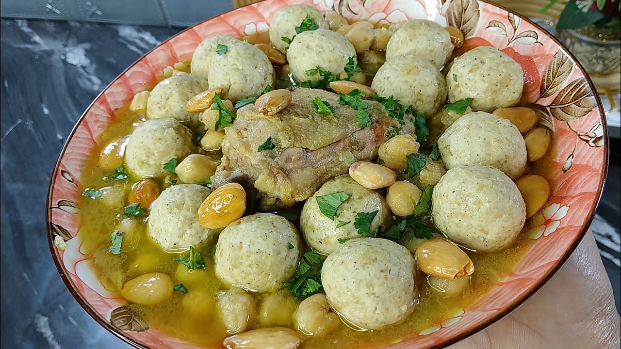    مثوم بالدجاج 🇩🇿 بربع صدر  فقط بواحد المريقة خاثرة وبنتها عسل 👍يحمر الوجه مع الضياف 